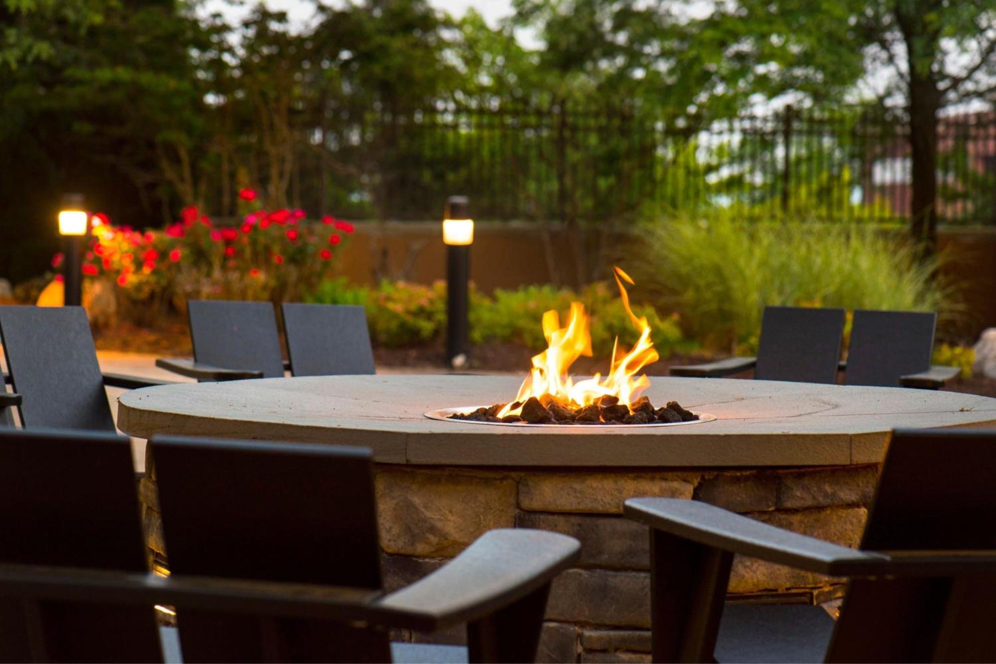 Courtyard Philadelphia Plymouth Meeting Exterior foto